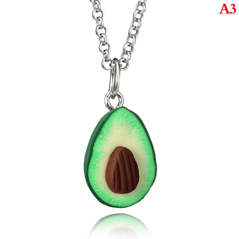 Simulation Fruit Avocado Heart-Shaped Keychain Creative Avocado Backpack Key Chain Pendant Fashion Jewelry Key Ring Friend Gift